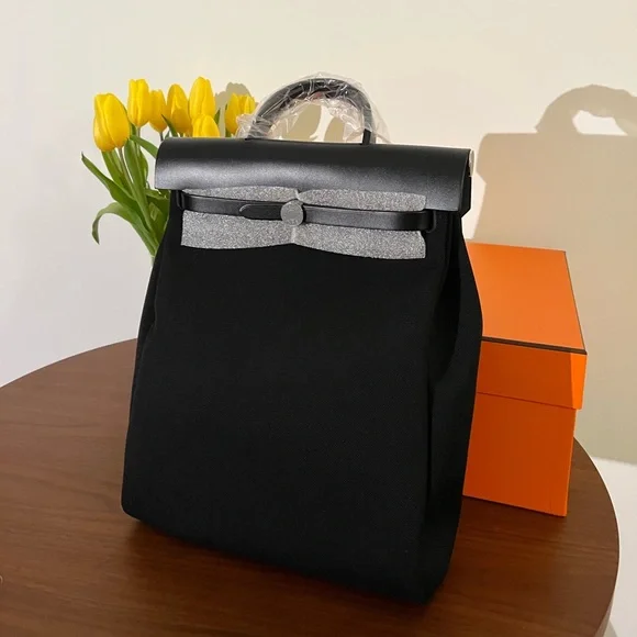 Hermes | Bags | 222 Brand New Hermes Herbag A Dos Zip  display picture 1